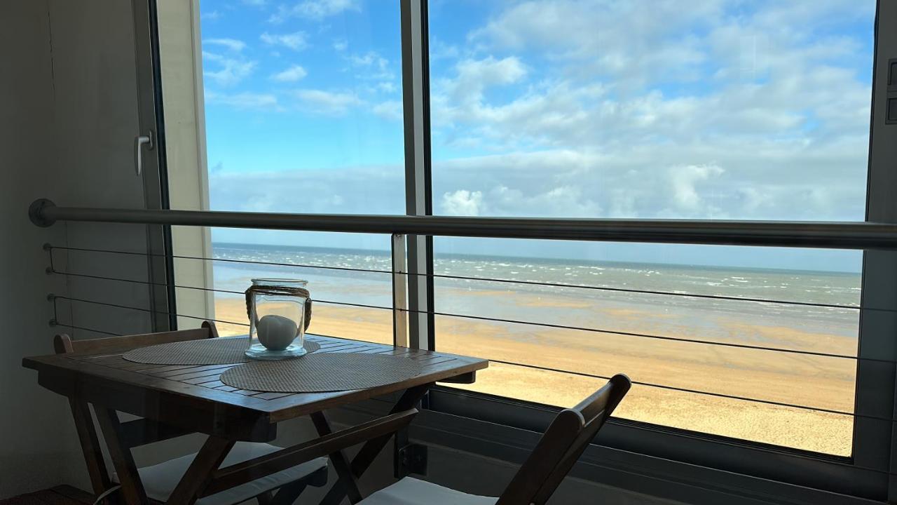 La - Vue * Courseulles-sur-Mer